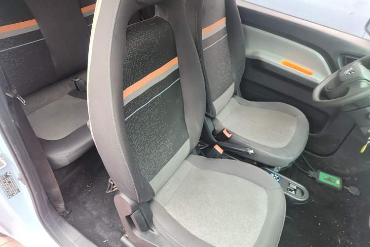 Used Wuling Hongguang MINIEV 2020 Enjoy Edition Lithium-Ion Battery Right Front Seat