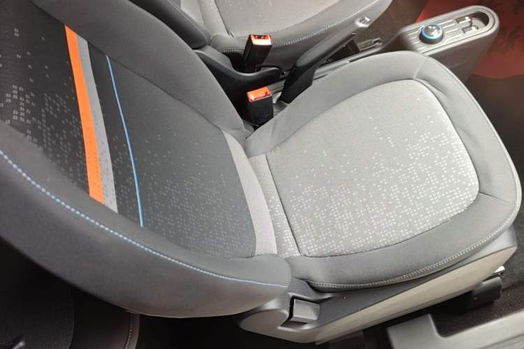 Used Wuling Hongguang MINIEV 2020 Freedom Version Lithium Iron Phosphate Right Front Seat