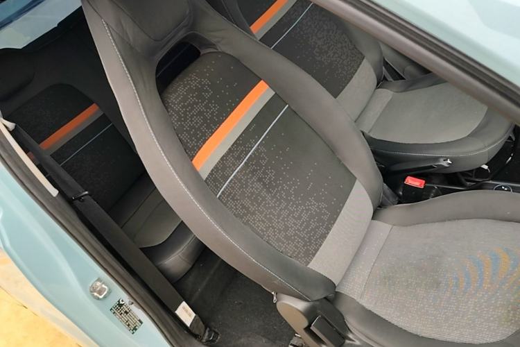 Used Wuling Hongguang MINIEV 2020 Enjoyment Model Lithium Iron Phosphate Right Front Seat