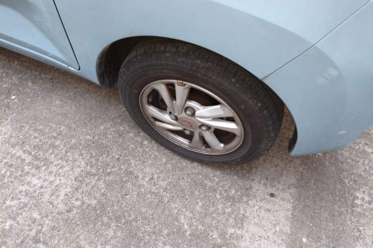Used Wuling Hongguang MINIEV 2020 Freedom Version Lithium Iron Phosphate Right Front Wheel Hub