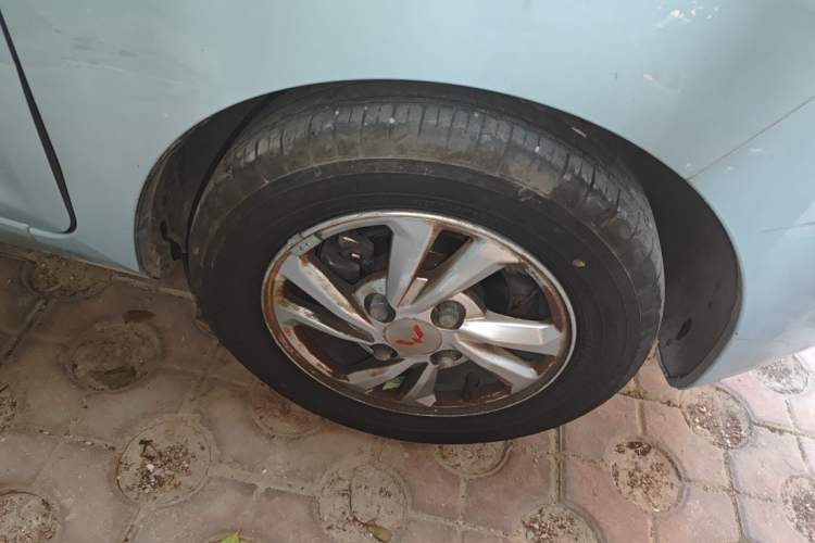 Used Wuling Hongguang MINIEV 2020 Enjoyment Model Lithium Iron Phosphate Right Front Wheel Hub