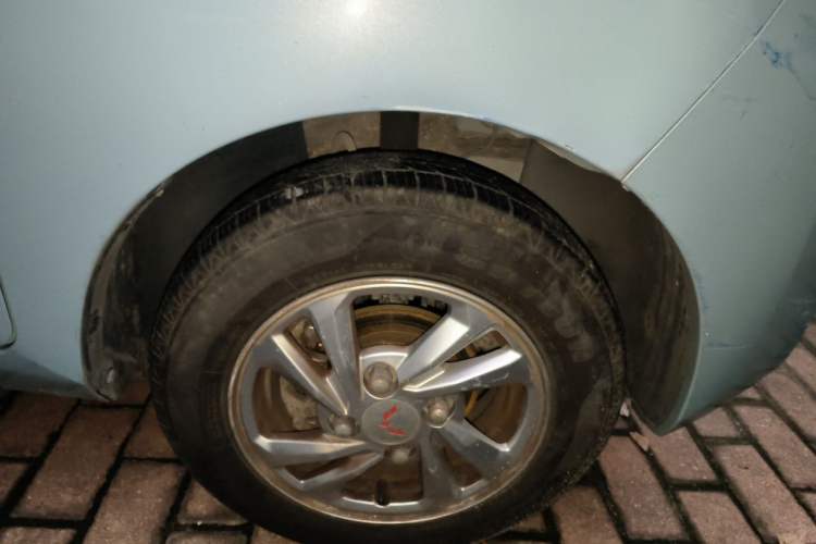 Used Wuling Hongguang MINIEV 2020 Freedom Version Lithium Iron Phosphate Right Front Wheel Hub