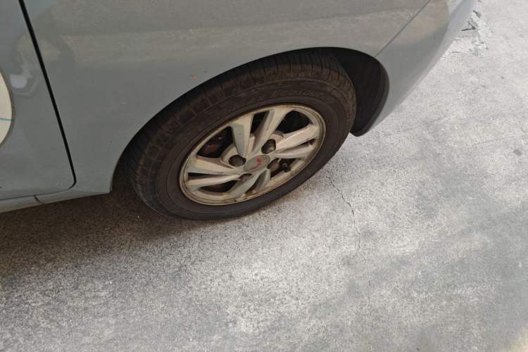 Used Wuling Hongguang MINIEV 2020 Enjoyment Model Lithium Iron Phosphate Right Front Wheel Hub