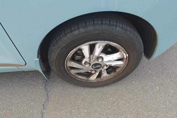 Used Wuling Hongguang MINIEV 2020 Enjoyment Model Lithium Iron Phosphate Right Front Wheel Hub