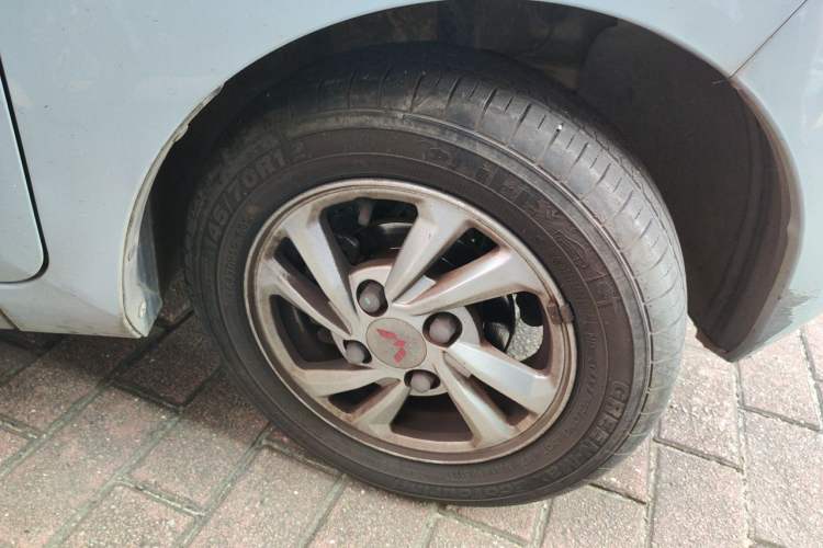 Used Wuling Hongguang MINIEV 2020 Freedom Version Lithium Iron Phosphate Right Front Wheel Hub
