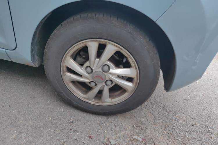 Used Wuling Hongguang MINIEV 2020 Freedom Version Lithium Iron Phosphate Right Front Wheel Hub