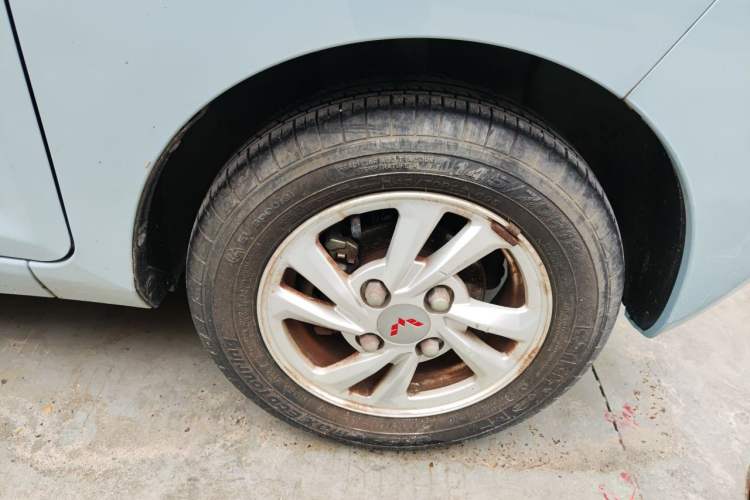 Used Wuling Hongguang MINIEV 2020 Zizai Version Lithium-NMC Right Front Wheel Hub