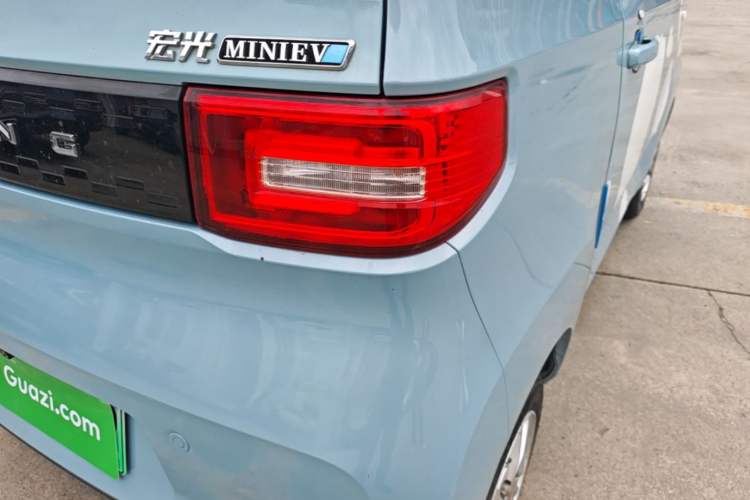 Used Wuling Hongguang MINIEV 2020 Enjoyment Model Lithium Iron Phosphate Right Rear Taillight