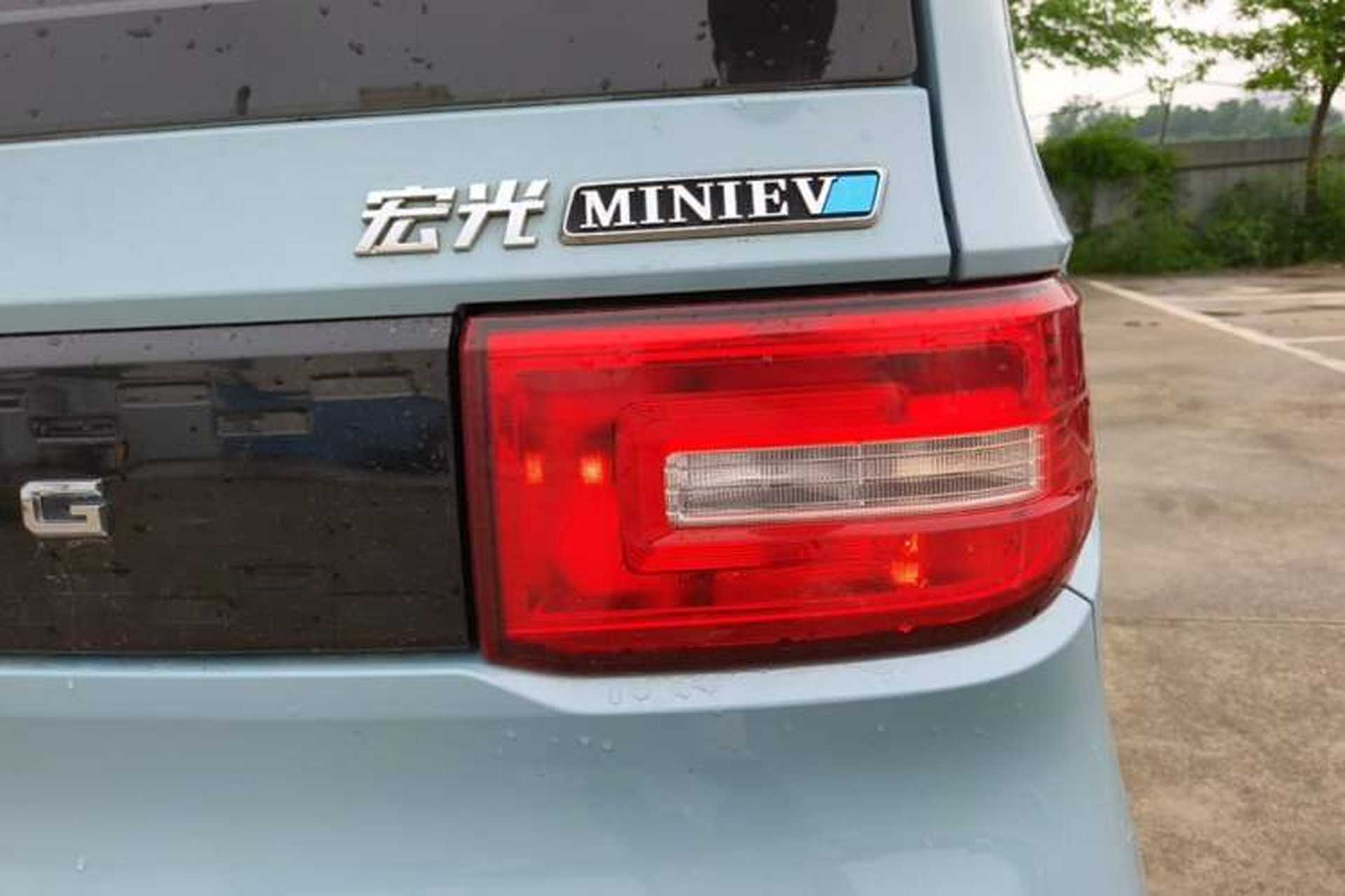 Used Wuling Hongguang MINIEV 2020 Enjoyment Model Lithium Iron Phosphate Right Rear Taillight