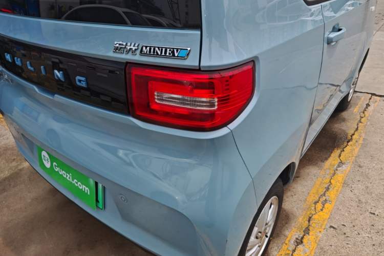 Used Wuling Hongguang MINIEV 2020 Enjoy Edition Lithium-Ion Battery Right Rear Taillight