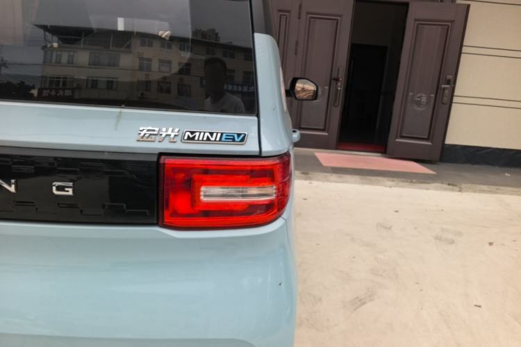 Used Wuling Hongguang MINIEV 2020 Zizai Version Lithium-NMC Right Rear Taillight