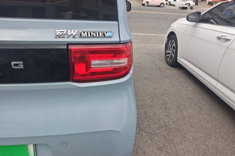 Used Wuling Hongguang MINIEV 2020 Enjoyment Model Lithium Iron Phosphate Right Rear Taillight