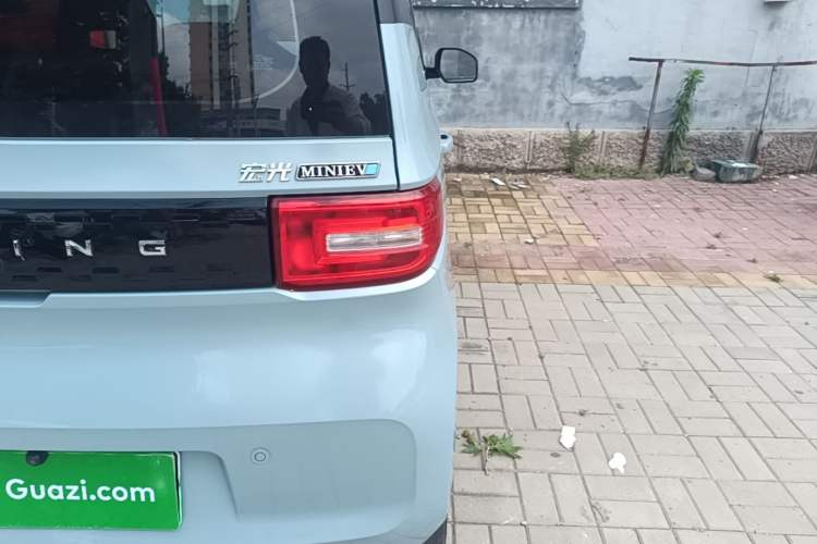 Used Wuling Hongguang MINIEV 2020 Enjoyment Model Lithium Iron Phosphate Right Rear Taillight