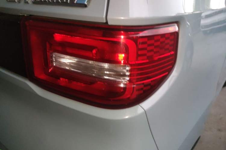 Used Wuling Hongguang MINIEV 2020 Enjoyment Model Lithium Iron Phosphate Right Rear Taillight