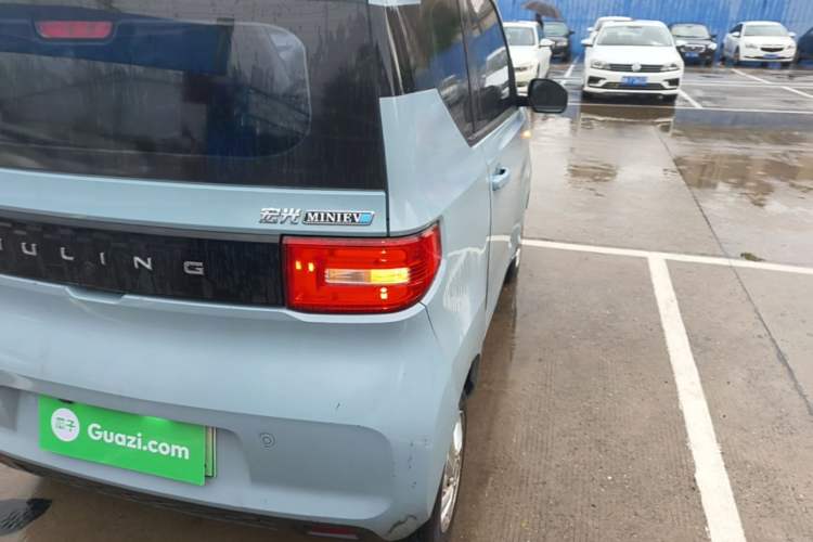 Used Wuling Hongguang MINIEV 2020 Enjoyment Model Lithium Iron Phosphate Right Rear Taillight