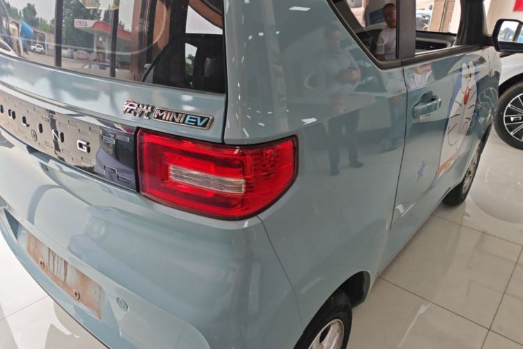 Used Wuling Hongguang MINIEV 2020 Freedom Version Lithium Iron Phosphate Right Rear Taillight