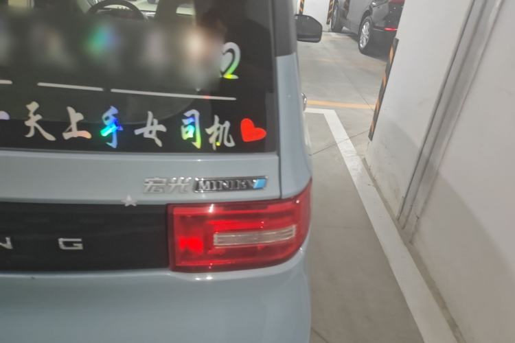 Used Wuling Hongguang MINIEV 2020 Zizai Version Lithium-NMC Right Rear Taillight