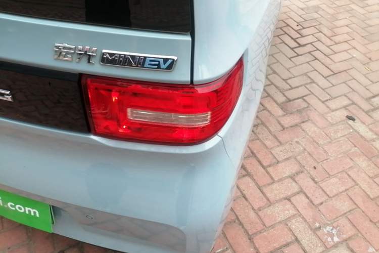 Used Wuling Hongguang MINIEV 2020 Enjoy Edition Lithium-Ion Battery Right Rear Taillight
