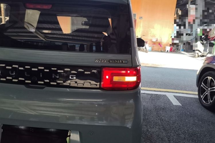 Used Wuling Hongguang MINIEV 2020 Freedom Version Lithium Iron Phosphate Right Rear Taillight