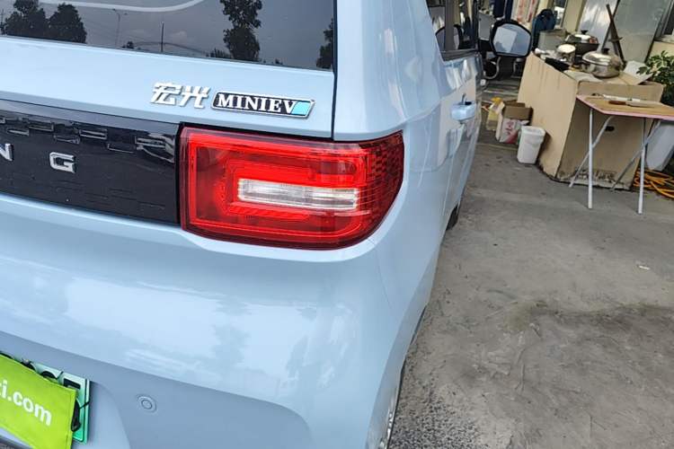 Used Wuling Hongguang MINIEV 2020 Enjoyment Model Lithium Iron Phosphate Right Rear Taillight