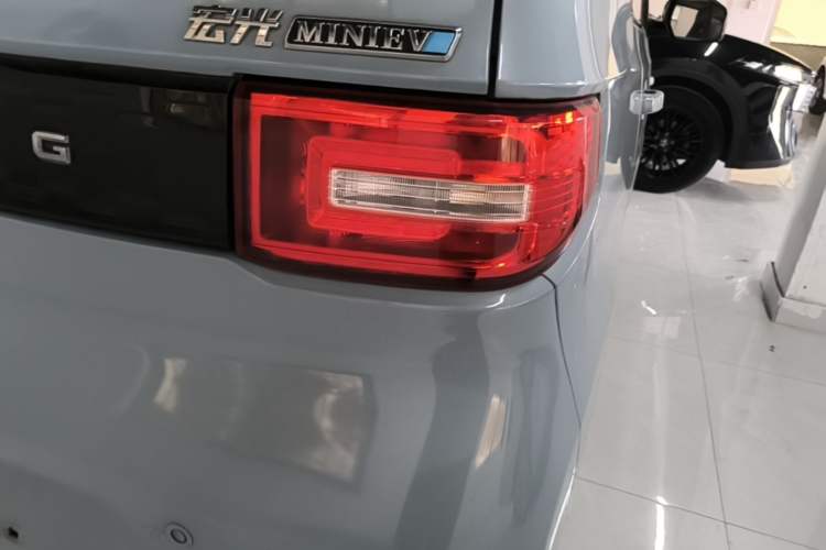 Used Wuling Hongguang MINIEV 2020 Enjoyment Model Lithium Iron Phosphate Right Rear Taillight