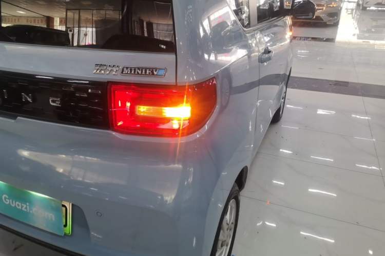 Used Wuling Hongguang MINIEV 2020 Enjoyment Model Lithium Iron Phosphate Right Rear Taillight