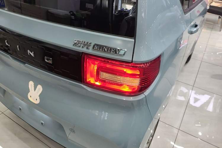 Used Wuling Hongguang MINIEV 2020 Enjoy Edition Lithium-Ion Battery Right Rear Taillight