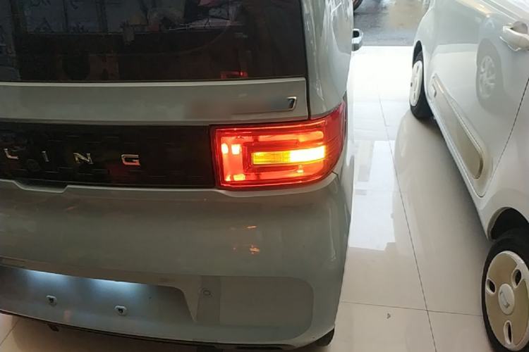 Used Wuling Hongguang MINIEV 2020 Enjoyment Model Lithium Iron Phosphate Right Rear Taillight