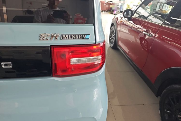 Used Wuling Hongguang MINIEV 2020 Enjoyment Model Lithium Iron Phosphate Right Rear Taillight