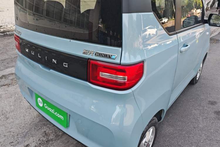 Used Wuling Hongguang MINIEV 2020 Enjoyment Model Lithium Iron Phosphate Right Rear Taillight