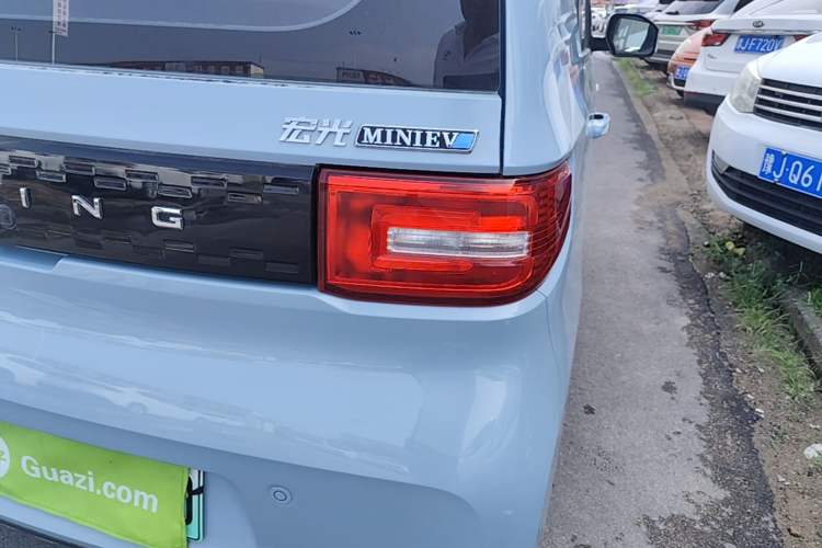 Used Wuling Hongguang MINIEV 2020 Enjoyment Model Lithium Iron Phosphate Right Rear Taillight