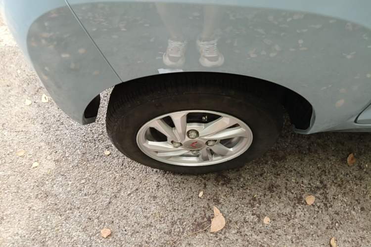 Used Wuling Hongguang MINIEV 2020 Enjoyment Model Lithium Iron Phosphate Right Rear Wheel Hub
