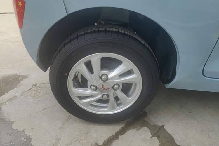 Used Wuling Hongguang MINIEV 2020 Enjoyment Model Lithium Iron Phosphate Right Rear Wheel Hub