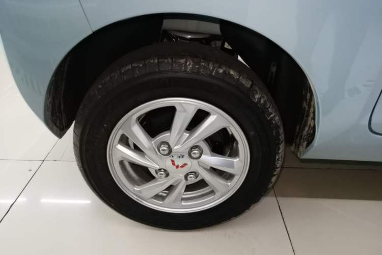 Used Wuling Hongguang MINIEV 2020 Freedom Version Lithium Iron Phosphate Right Rear Wheel Hub