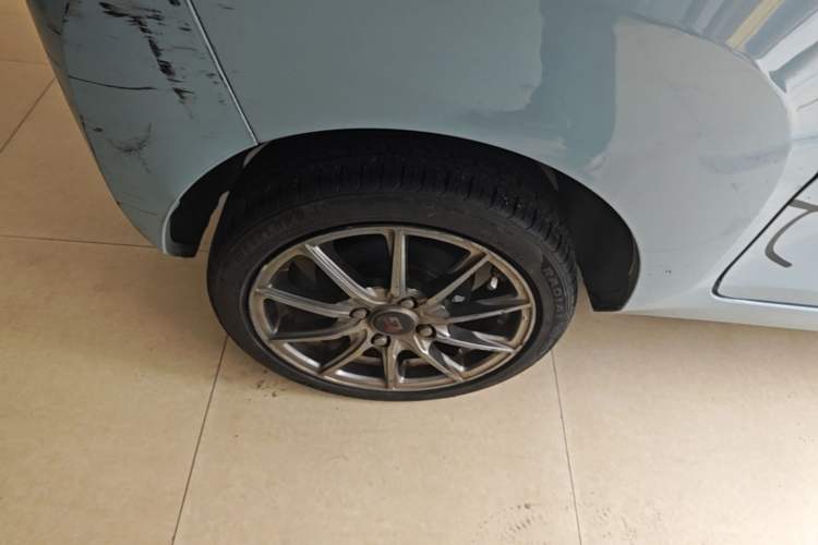 Used Wuling Hongguang MINIEV 2020 Enjoyment Model Lithium Iron Phosphate Right Rear Wheel Hub