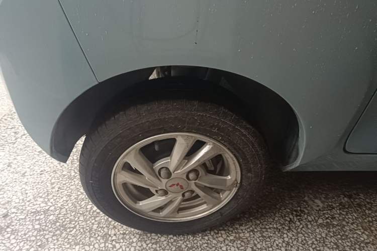 Used Wuling Hongguang MINIEV 2020 Freedom Version Lithium Iron Phosphate Right Rear Wheel Hub