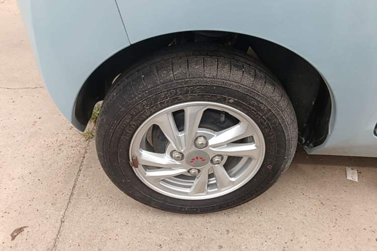 Used Wuling Hongguang MINIEV 2020 Enjoyment Model Lithium Iron Phosphate Right Rear Wheel Hub