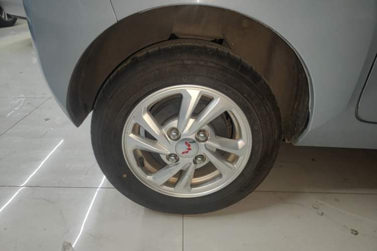 Used Wuling Hongguang MINIEV 2020 Enjoy Edition Lithium-Ion Battery Right Rear Wheel Hub