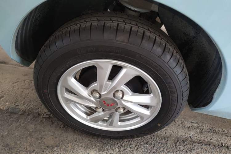 Used Wuling Hongguang MINIEV 2020 Enjoyment Model Lithium Iron Phosphate Right Rear Wheel Hub