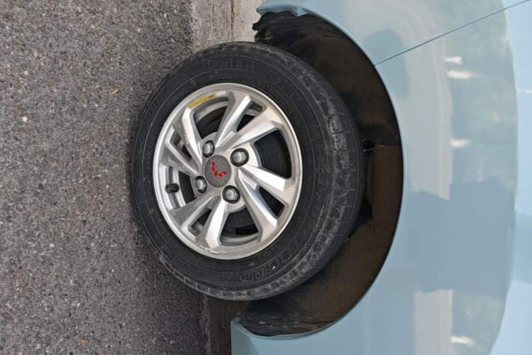 Used Wuling Hongguang MINIEV 2020 Enjoyment Model Lithium Iron Phosphate Right Rear Wheel Hub