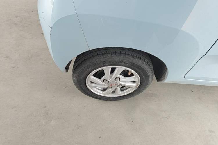 Used Wuling Hongguang MINIEV 2020 Enjoyment Model Lithium Iron Phosphate Right Rear Wheel Hub