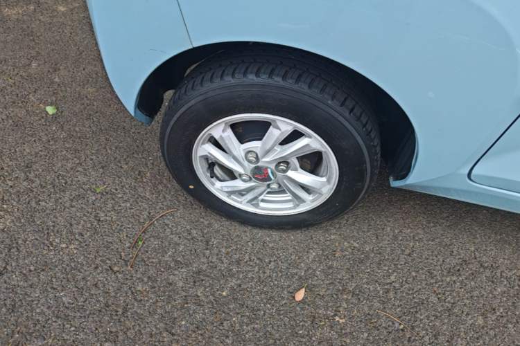 Used Wuling Hongguang MINIEV 2020 Enjoyment Model Lithium Iron Phosphate Right Rear Wheel Hub