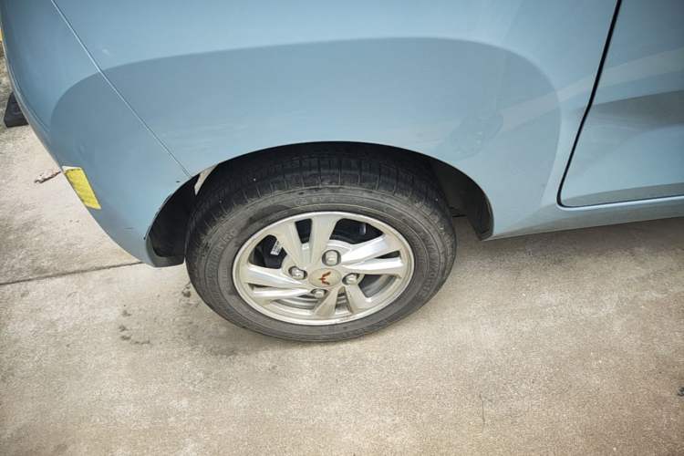 Used Wuling Hongguang MINIEV 2020 Enjoyment Model Lithium Iron Phosphate Right Rear Wheel Hub