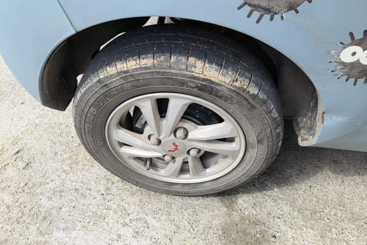 Used Wuling Hongguang MINIEV 2020 Freedom Version Lithium Iron Phosphate Right Rear Wheel Hub