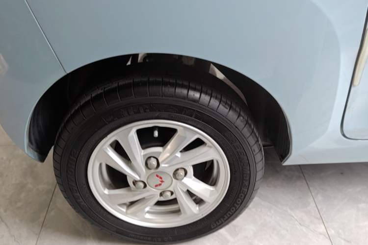 Used Wuling Hongguang MINIEV 2020 Enjoyment Model Lithium Iron Phosphate Right Rear Wheel Hub