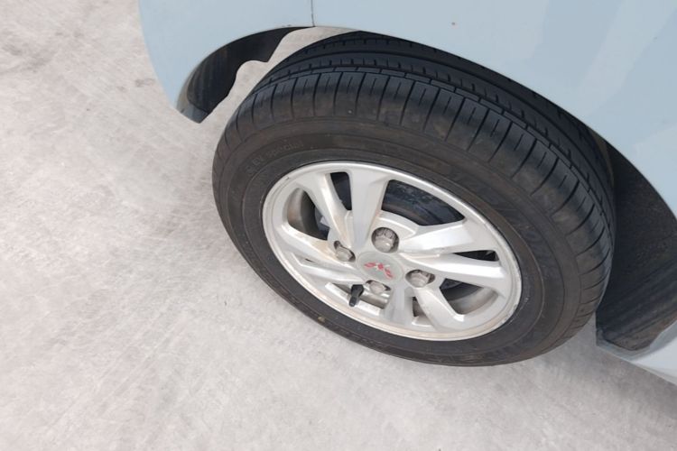 Used Wuling Hongguang MINIEV 2020 Enjoyment Model Lithium Iron Phosphate Right Rear Wheel Hub