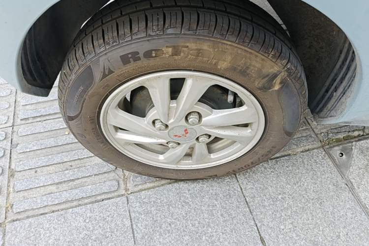 Used Wuling Hongguang MINIEV 2020 Enjoyment Model Lithium Iron Phosphate Right Rear Wheel Hub