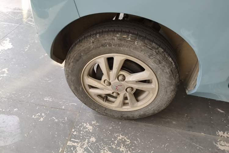 Used Wuling Hongguang MINIEV 2020 Freedom Version Lithium Iron Phosphate Right Rear Wheel Hub