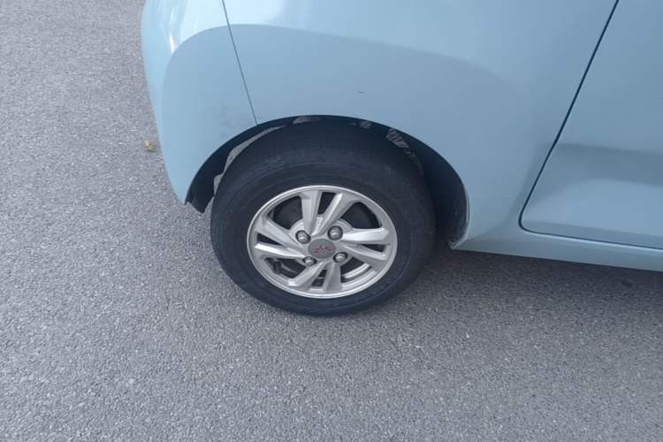 Used Wuling Hongguang MINIEV 2020 Freedom Version Lithium Iron Phosphate Right Rear Wheel Hub