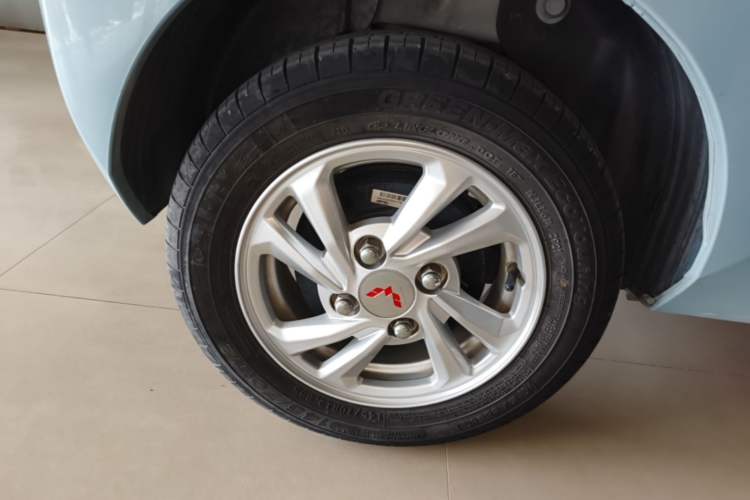 Used Wuling Hongguang MINIEV 2020 Freedom Version Lithium Iron Phosphate Right Rear Wheel Hub